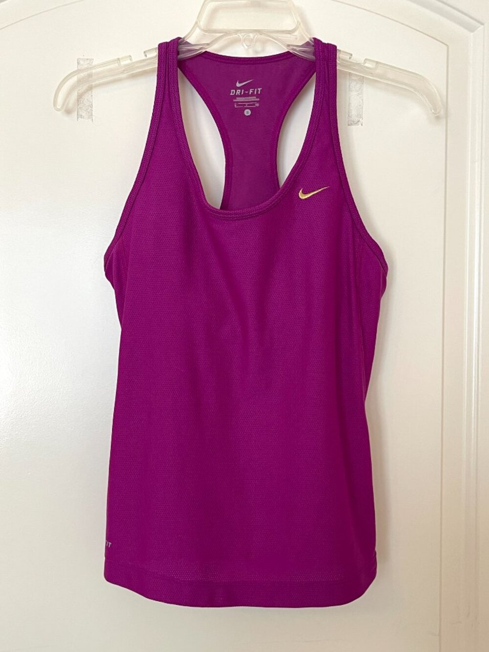 Nike Tank Top Magenta Pink Purple Racerback Dri-Fit Shelf Bra Small